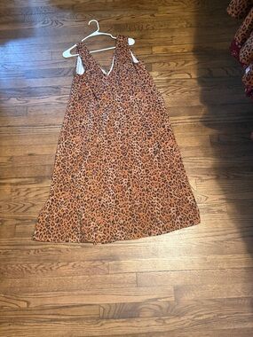 Ava & Viv Rust Leopard Print Sleeveless Maxi Dress
